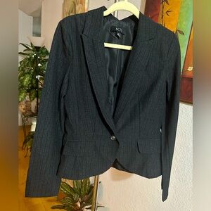BCX one button closure longsleeve blazer size L